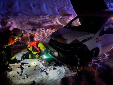 WhatsApp Image 2026-02-01 at 22.11.32